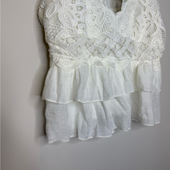 White Lace Ruffle Women’s Top - Picture 3 of 8